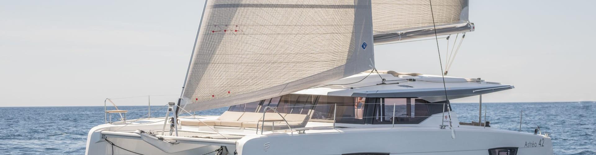 Fountaine Pajot Astréa 42