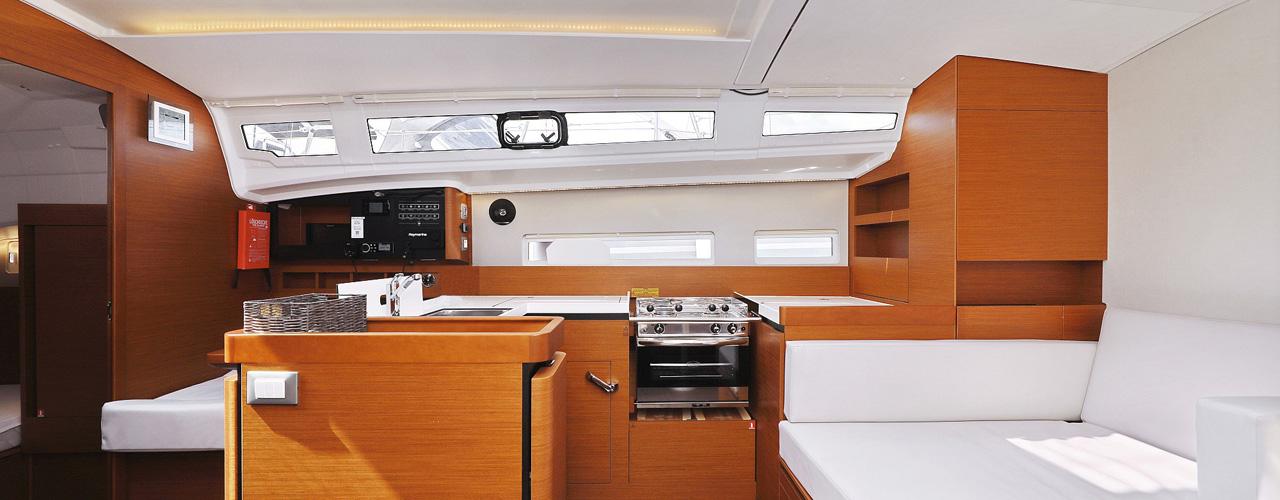 2019. Sun Odyssey 410