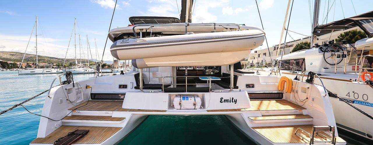Lagoon 42