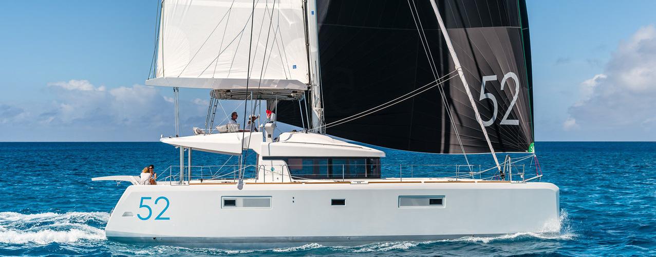 Lagoon 52