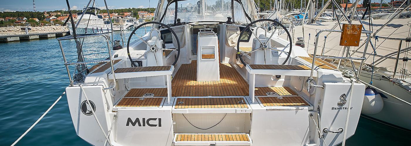 Oceanis 38.1