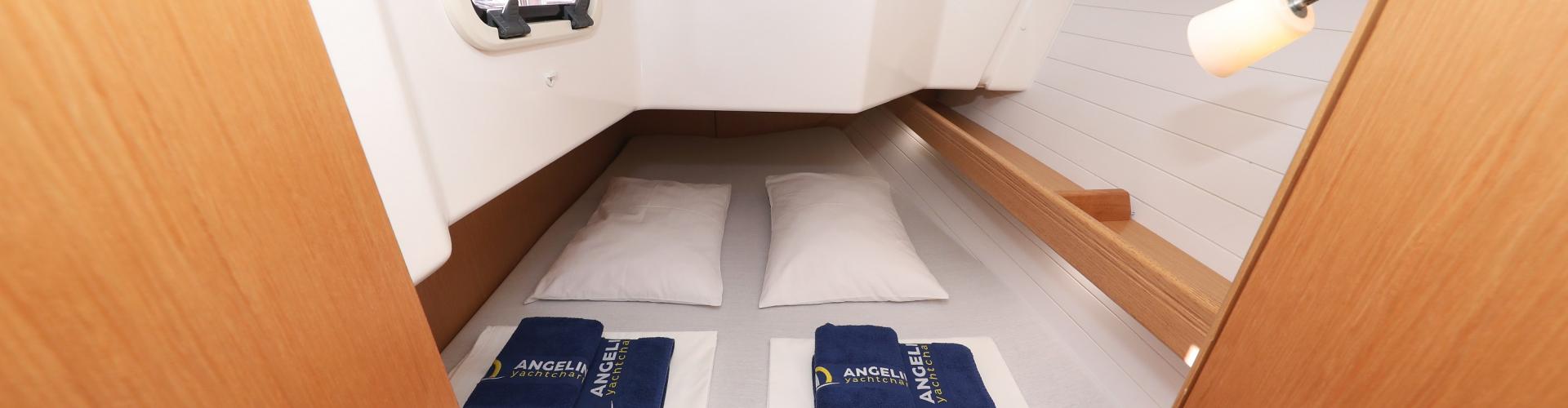 2017. Bavaria Cruiser 34