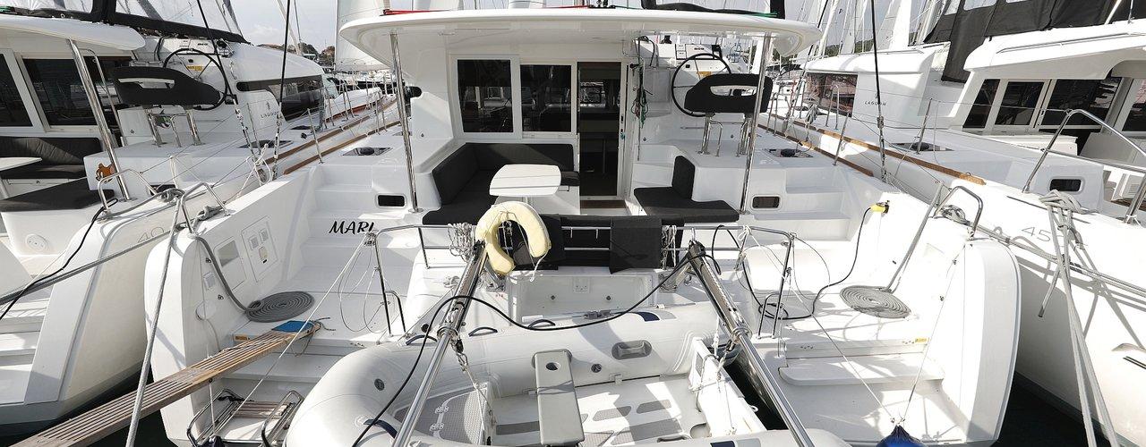 Lagoon 40