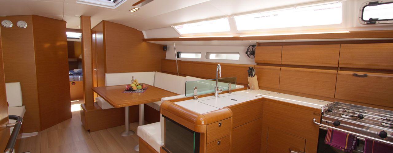 2018. Sun Odyssey 449