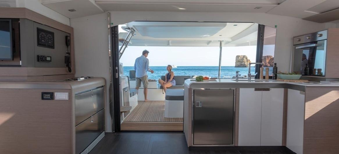 2023. Fountaine Pajot Elba 45v