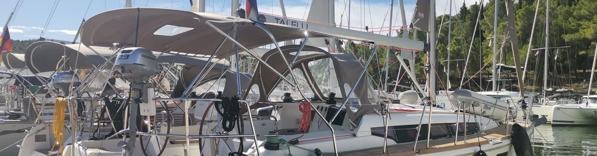2012. Sun Odyssey 379