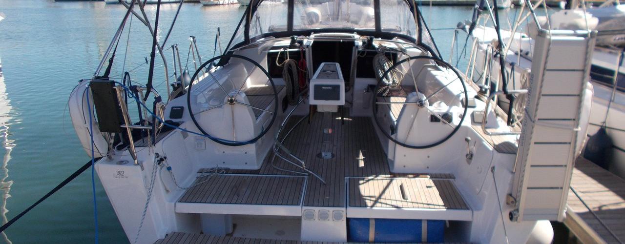 Dufour 382 GL