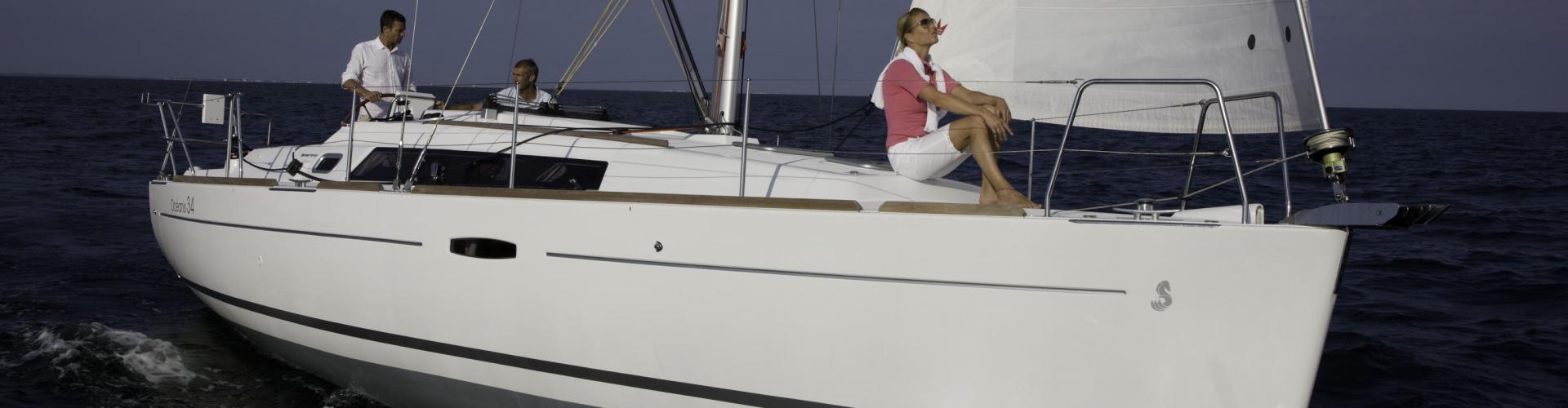 2009. Oceanis 34