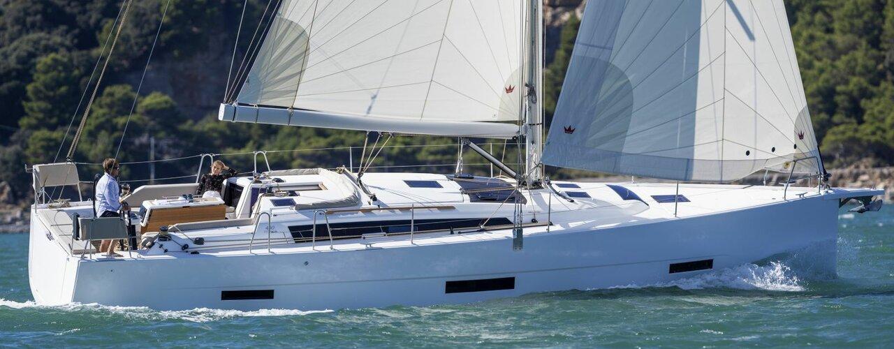 Dufour 430