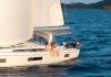 Oceanis 51.1 2024  5 Kabinen