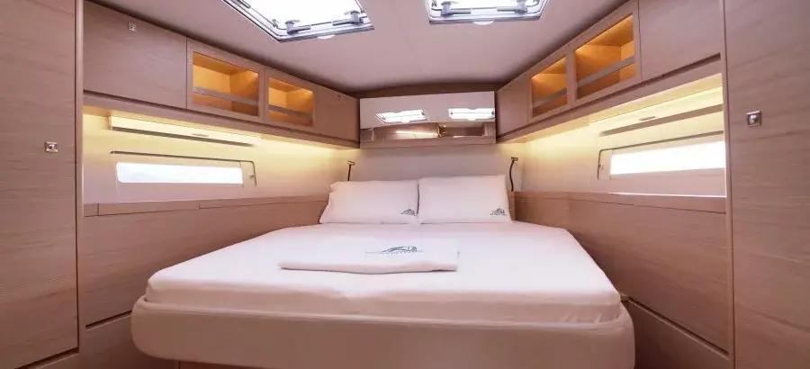 2020. Dufour 520 GL
