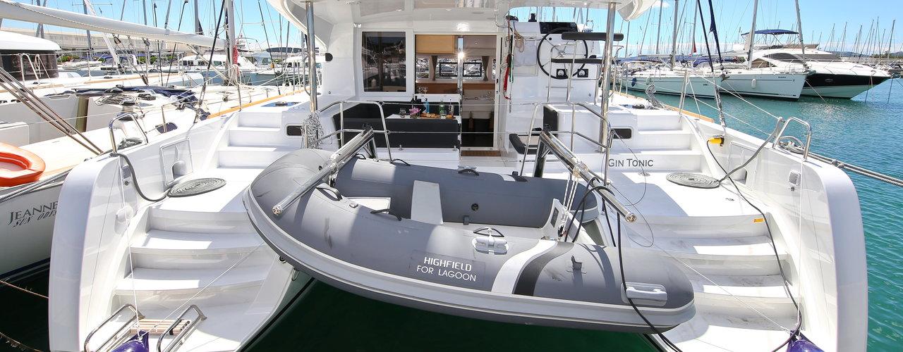 Lagoon 39