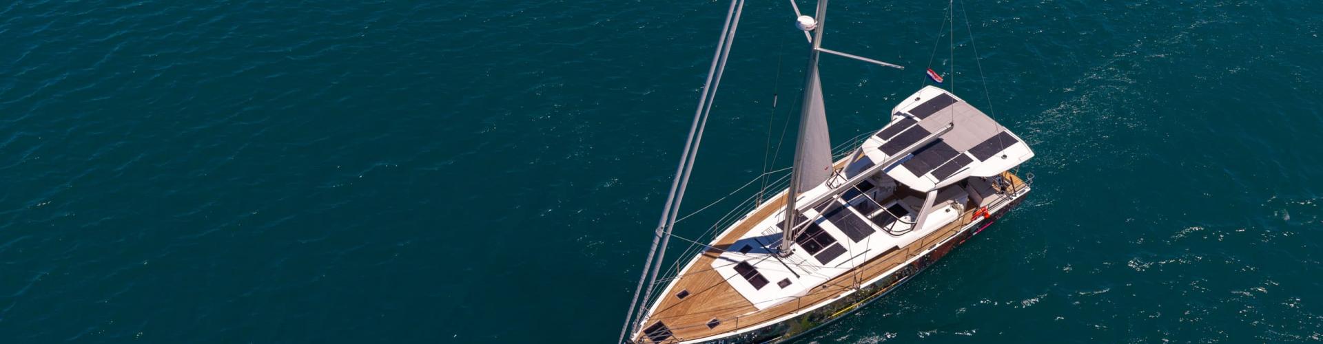 2026. Hanse 590