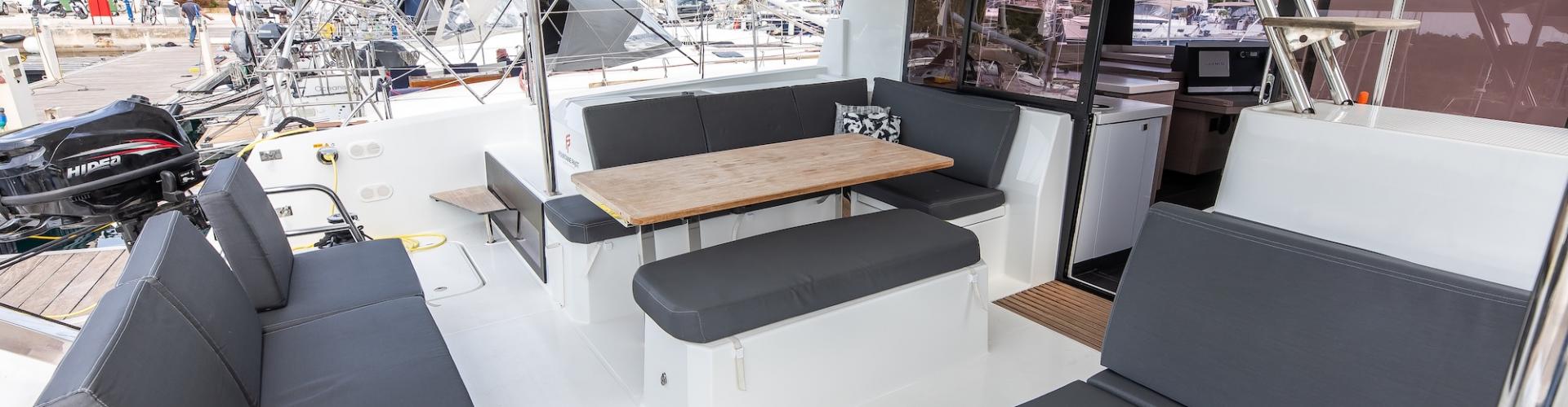 2023. Fountaine Pajot Astréa 42