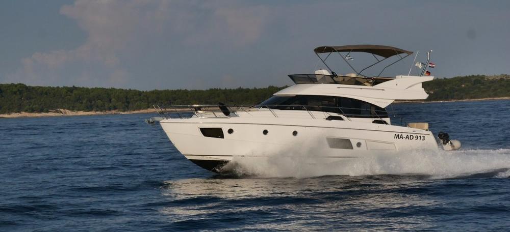 Bavaria VIRTESS 420 Fly