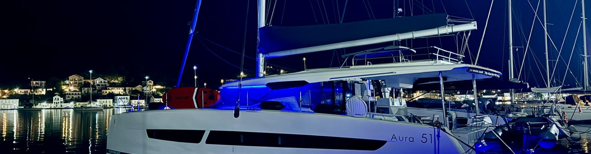 Katamaran Fountaine Pajot Aura 51