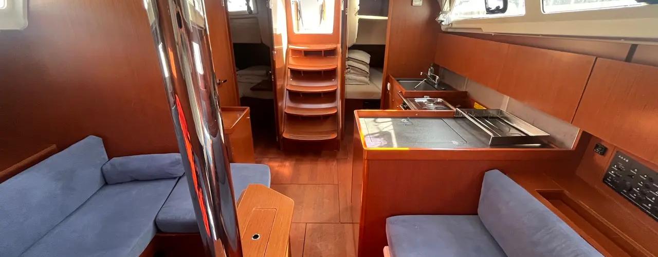 2018. Oceanis 41.1
