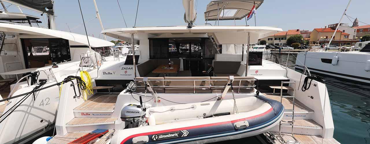 2019. Fountaine Pajot Astréa 42