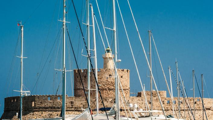 Yacht-Rent: Leuchtturm - Segelcharter Rhodos,Griechenland